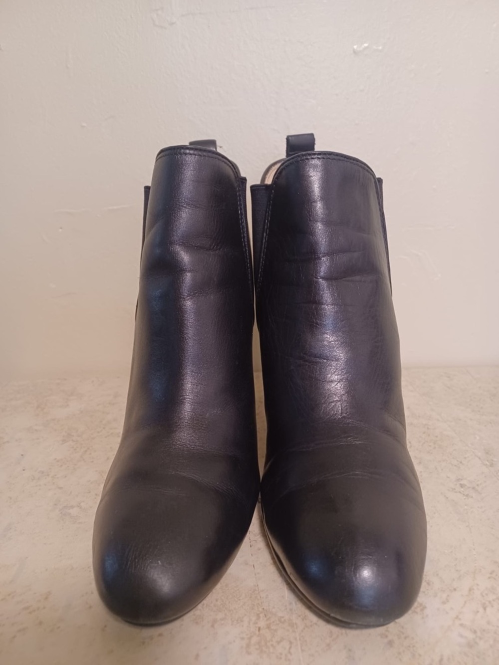 Jones New York Black Leather Ankle Booties with Pull Tabs